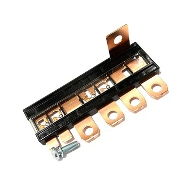 Le Fusible du Bloc de Liaison Fusible Un 82620-33130 Pour Toyota Camry 2018-2023 - Image 1 of 4