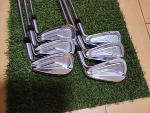 Srixon Z785 Iron Set 5P Stainless Steel Dynamic Gold S200 Shafts - Picture 1 of 4