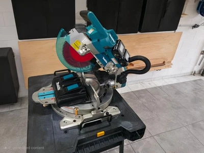 Комплект торцовочной пилы Makita XSL06PT-R 18 В X2 (36 В) LXT 10 дюймов (5 Ач) - Изображение 1 из 4