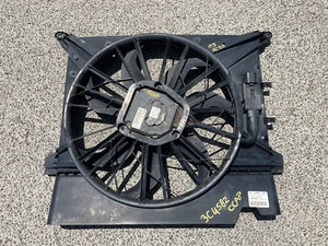 2003 - 2014 Volvo XC 90 Radiator Electric Cooling Fan Assembly - Picture 1 of 4