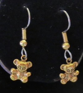 Tiny Teddy Bear Earrings 24 Karat Gold Plate Bears - Imagen 1 de 6