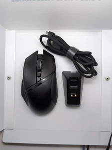 Razer Basilisk Ultimate (RC30-031701) Wireless Optical Gaming Mouse - Bild 1 von 4