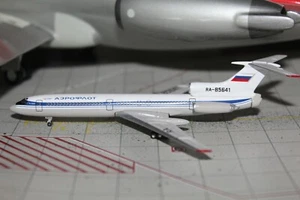 Aeroflot TU-154 (RA-85641) Tucano 1:400, Rare! - Bild 1 von 3