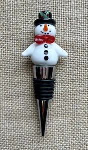 Muñeco de nieve de vidrio tapón de botella de metal vajilla Navidad kitsch vacaciones caprichoso - Imagen 1 de 3