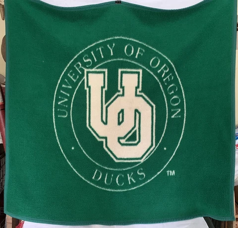 Biederlack University Oregon Ducks 56x50" Green White Soft Lap Blanket Throw USA Cover