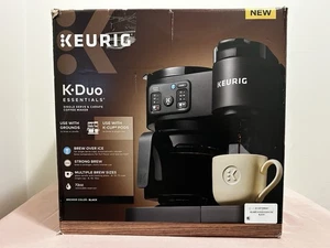 Keurig K-Duo Essentials, Hot & Iced Einzelportion K-Tasse Pod Kaffeemaschine & Karaffe - Bild 1 von 2
