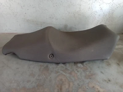 Selim de assento Triumph 1050 Sprint ST 2005-2010  - Imagem 1 de 4