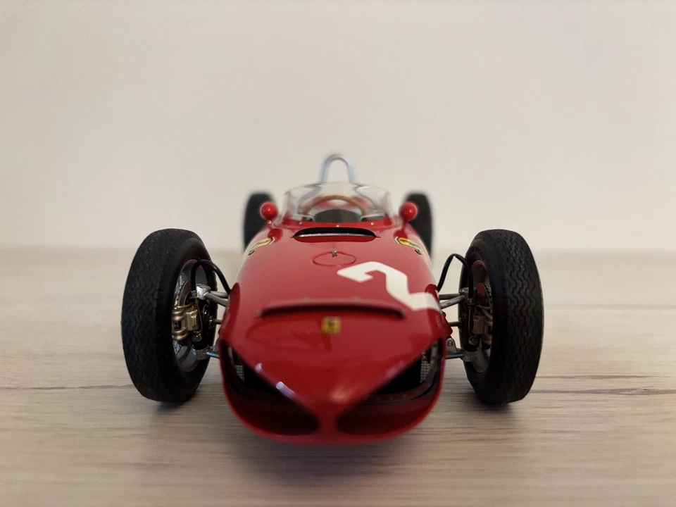 EXOTO 1/18 Ferrari 156/120° "Sharknose" GPC97204 Limited Edition #2 Phil Hill - Immagine 1 di 4