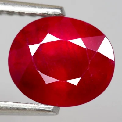 2.10Ct. Natural Gemstone Ruby Hot Red Oval Facet Heated Madagascar Ravishing! - Image 1 of 4