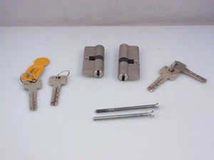ABUS 2x Doppelprofilzylinder Serratura a Cilindro con Chiavi Uguali 4xErsatz - Foto 1 di 9