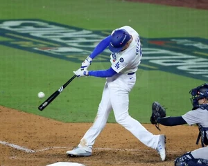 8x10 Photo FREDDIE FREEMAN Los Angeles Dodgers 2024 World Series Grand Slam MVP - Picture 1 of 1