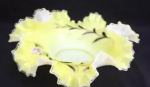 Fenton Hand Painted Yellow and White Ruffled Glass Bowl - Picture 1 of 5