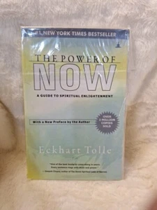 ✨️New The Power of Now: A Guide to Spiritual Enlightenment - Paperback✨️ - Picture 1 of 4