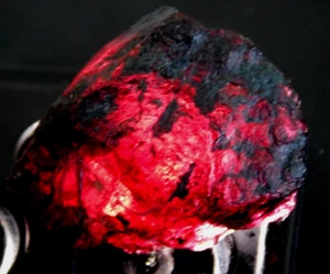 Piedra preciosa suelta birmana áspera cruda cruda painita roja con certificación de 30 quilates sin tratar - Imagen 1 de 5