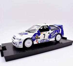 Modellino auto rally scala 1:43 Ford Escort WRC diecast modellismo statico asta - Foto 1 di 4