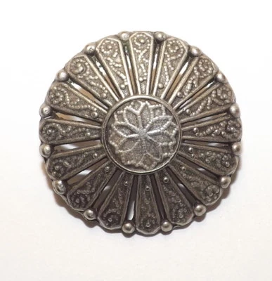 2 Trachtenknöpfe Mittelalter, Larp Metall Knöpfe ca.20mm Silberfarben  - Bild 1 von 2