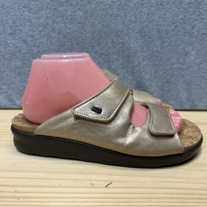 SAS Tripad bequeme goldfarbene gemütliche Damen-Pantoletten Sandalen doppelter Klettverschluss Riemen 8M - Bild 1 von 7