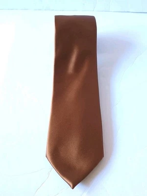 Corbata Geoffrey Beene marrón 58 pulgadas poliéster hecha a mano Foto 1 de 4