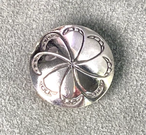 One Native American Stamped Sterling Silver Button Cover Pinwheel Design - Picture 1 of 5