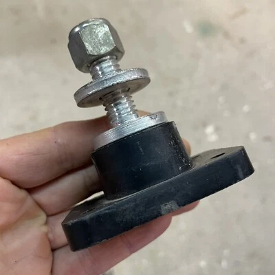 Eaton Bussmann Heavy Duty Junction Block Non-Feed Through   Black - Image 1 of 4