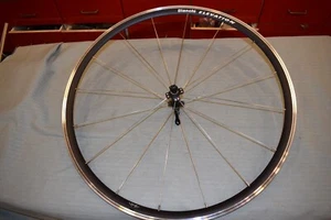 Bianchi Front road wheel 700C 622x13 18 hole 820 grams carbon fusion hub Italy - Picture 1 of 12