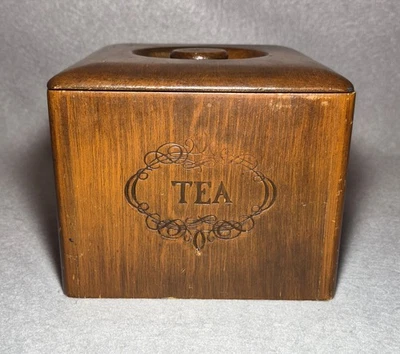 Caja de té de madera vintage con inserto de plástico y tapa 5 3/4" W X 6 3/4' L X 4 1/4" H Foto 1 de 4