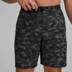 Lululemon Pace Breaker 9” Lined Shorts Sz XL Black Gray Camo Athletic Running - Picture 1 of 11