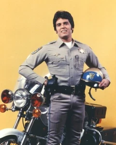 Foto de 8x10 pulgadas Erik Estrada Chips de moto - Imagen 1 de 1