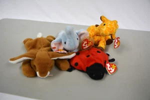 Ty Beanie Baby Lote Surtido de 4 Ramitas, Cacahuete, Suerte, Orejas - Imagen 1 de 3