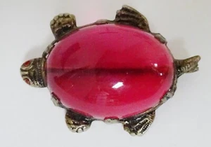Vintage Turtle Brooch Pin with Dark Pink Lucite Jelly Colored Cabochon Belly - Picture 1 of 5
