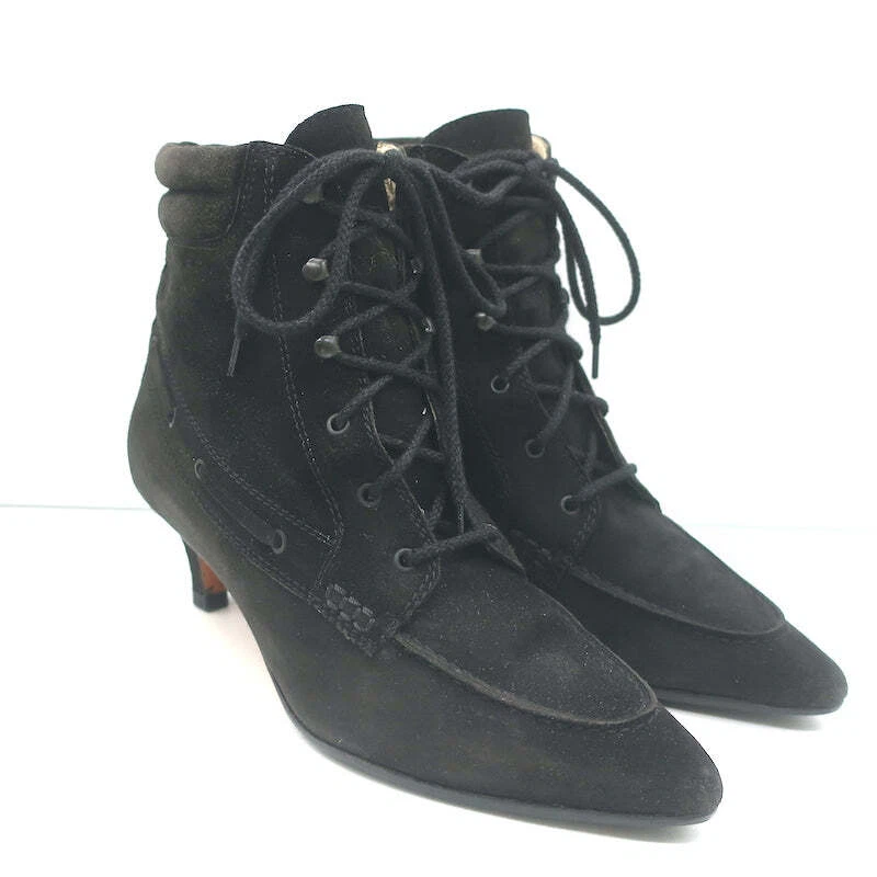Manolo Blahnik Lace-Up Ankle Boots Black Suede Size 38.5 Pointed Toe Kitten Heel - Image 1 of 4