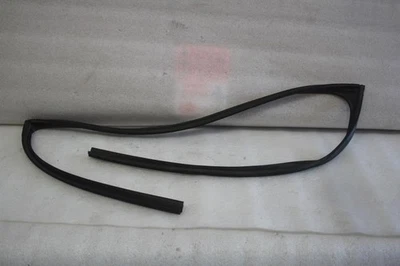 2012 2013 2014 年 2015 年 LEXUS RX450H RX350 左前门窗防水密封 — 第 1/4 张图片