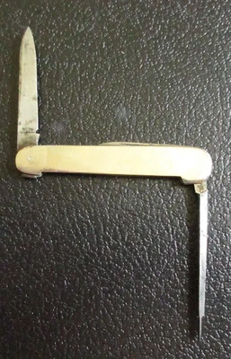 Antique Schrade Cut Co. Walden NY 3 Blade Folding Gentlemans Pocket Knife - Image 1 of 4