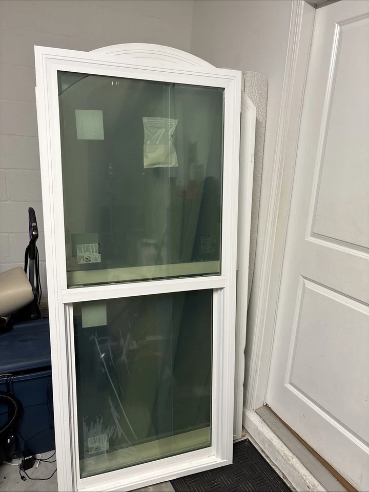 Mi Windows and Doors 2 Windows - Image 1 of 1