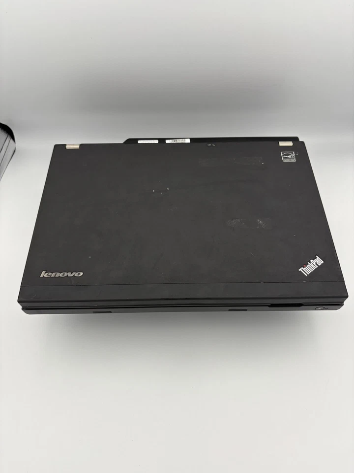Lenovo ThinkPad X220 12.5in. (300GB, Intel Core i5 2nd Gen., 2.5GHz, 8GB) - Image 1 of 4