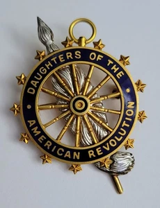 Vintage 14K Gold Daughters of the American Revolution (D.A.R.) Pin / Pendant - Picture 1 of 8