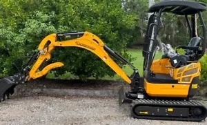 2025 NEW UPGRADE RHINOCEROS XN18L EXCAVATOR WITH KUBOTA DIESEL ENGINE - Picture 1 of 14