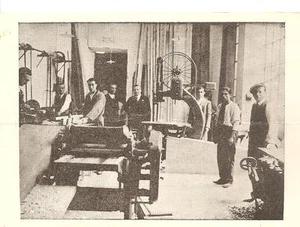 BARI_ASSISTENZIARIO S.TERESA DEI MASCHI_Lavorazioni maschili_Sezione ebanisteria - Imagen 1 de 1
