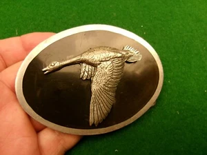 Canada Goose belt buckle 3.5" x 2.5" bird in flight NATURES IMAGE Smith Falls - Bild 1 von 3