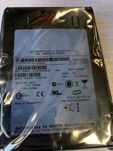 8J300S0 MAXTOR 300GB 10K LFF SAS 3.5" HDD HARD DRIVE 8J300S0IBM95 - Afbeelding 1 van 1