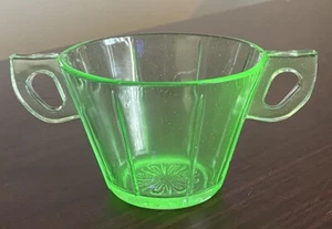Vintage Anchor Hocking Green Vaseline Glass Optic Open Sugar Bowl 3.75” Tall - Picture 1 of 5