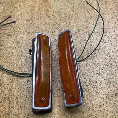 Soporte indicador lateral y lente Triumph Stag Foto 1 de 4