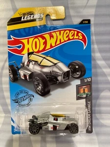 2020 HOT WHEELS ''HW DREAM GARAGE'' #1 = 2 JET Z = SILVER , int - Picture 1 of 2