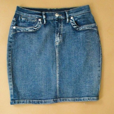 Venus Blue Denim Skirt Junior Women Size 4 fancy Back Pockets & Belt Loops New - Image 1 of 4
