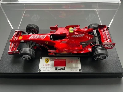 MICHAEL SCHUMACHER FERRARI F 2007 F1 BARCELONA TEST CAR 1/18 RACE SUIT CASE NEW - Image 1 of 4