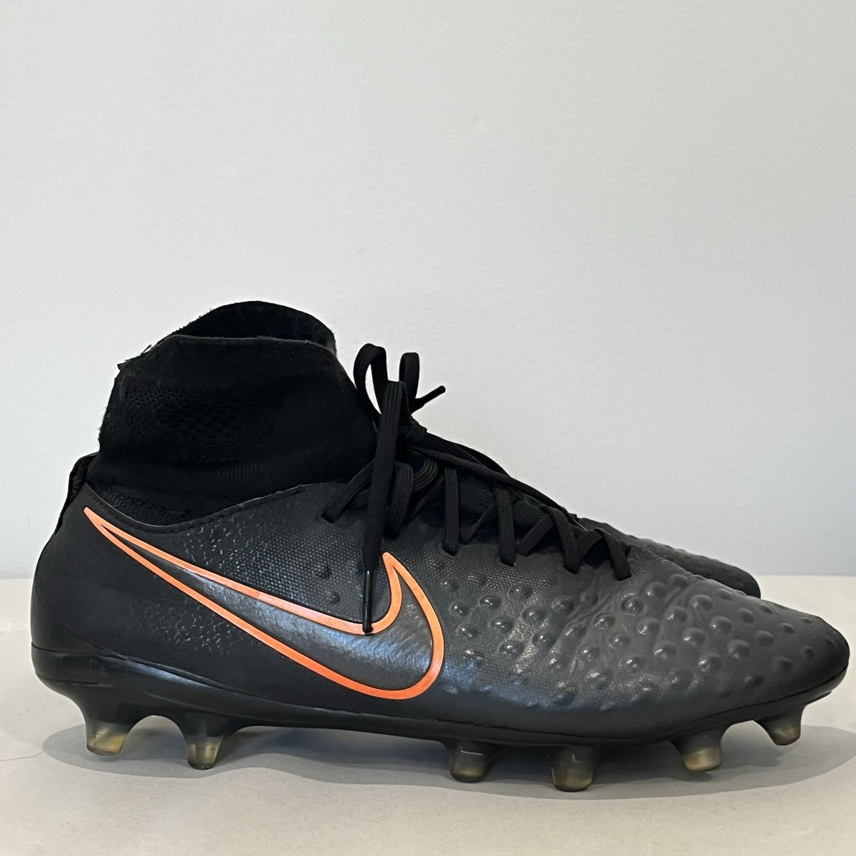 Nike Magista Obra Soccer Shoes for sale | eBay Nike Magista Obra Soccer Shoes for sale | eBay