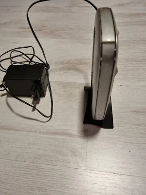 NETGEAR FS605 5 Port 10/100Mbps Switch mit Netzteil - Gebraucht - Bild 1 von 4