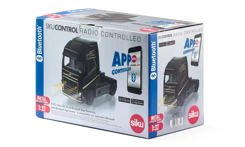 Siku Control 6731 and 6737 Volvo Truck Without and With Remote  - Image 1 of 4