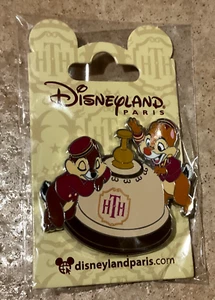 PIN'S PIN DISNEY DISNEYLAND PARIS DLP CHIP DALE TIC TAC HTH GROOM - Foto 1 di 1