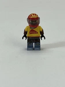 LEGO Scarecrow Pizza Delivery minifigure Super Heroes DC 70910 - Picture 1 of 1